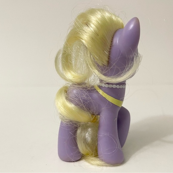 MLP My Little Pony Lyrica Lilac Figure Toy - Picture 6 of 15
